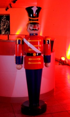 Dekofigur Zinnsoldat rot (vollplastisch)