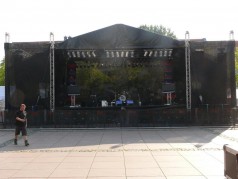 Bühne 10×8 m