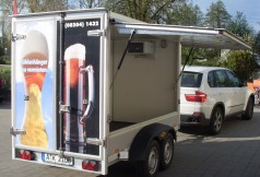 Kühlhänger, Kühlanhänger, Kühlwagen, Monatsmietpreis 450,00€. Gerne Getränke auf Kommission