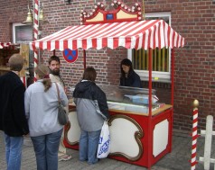 Eisstand / Marktstand / Eis