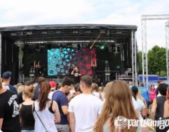 10x6m Eventbühne, Rundbogenbühne, Veranstaltungsbühne , mobile Bühne mieten, Top-Preis 2023 !