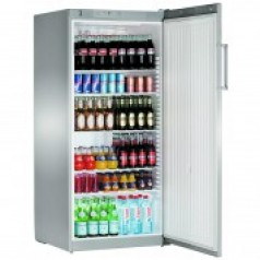 Kühlschränke und Gefriertruhen / per E-Mail: info@party-as.com / per Tel:02161/4767751