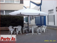 Sonnenschirm / per E-Mail: info@party-as.com / per Tel:02161/4767751
