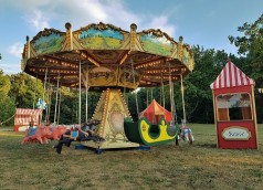 Nostalgie Karussell 1912 , Historisches Karussell , Jahrmarkt