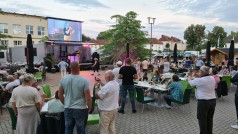 LED-Wand LED Großbildleinwand Bildschirm LED-Anhänger LED Videoleinwand Public Viewing WM 2026