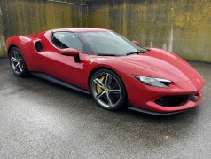 Ferrari 296 GTB – Mieten Sie neuesten Ferrari mit 830 PS