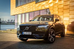 Volvo XC90 T8 Hybrid