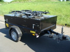 Deckelanhänger / Urlaubsanhänger abschließbar 850 kg gebremst schwarz Lackierung 4 Fahrradträger