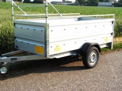 Offener Kastenanhänger 1000 kg gebremst doppelte Bordwand viel Volumen an Grünschnitt 2510 x1280