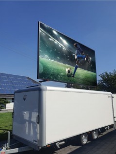 LED-Wand – Trailer für den mobilen Einsatz
