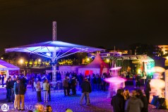 Traversenschirm – 12 Meter Durchmesser, ca. 100qm2 überdachte Fläche -