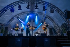 echte Rundbogenbühne 8×6 Meter