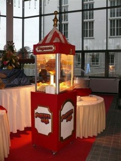 Popcornmaschine , Popcorn