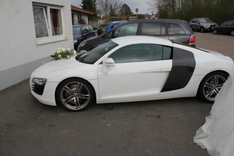 Audi R8 Klappenauspuff audi r8 in weiss mit klappenauspuff Audi R8 Klappenauspuff audi r8 in weiss mit klappenauspuff