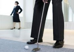 Minigolf, MeetingGolf, Bürogolf, Messegolf – geringer Flächenbedarf dank moderner Simulationstechnik