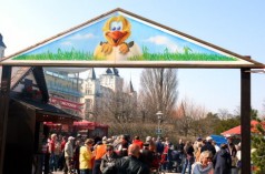 Ostermarkt Dekoration Eingangstor , Oster Dekoration , Ostern