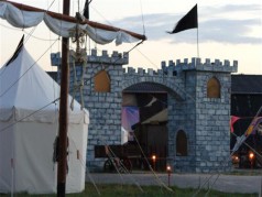 Eingangstor Ritterburg , Burg Tor, Mittelalter Dekoration