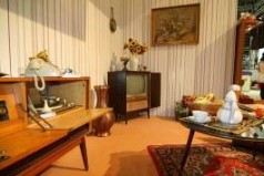 Wohnzimmer aus den 70er Jahren, Westdeutschland, BRD, Wohnzimmermöbel
