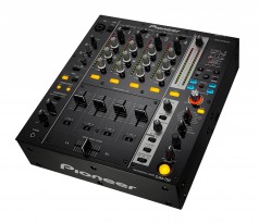 Pioneer DJM 750 K – DJ Mischpult