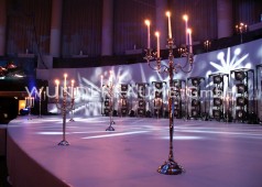 Kerzenleuchter; 5-armig, verchromt; 150 cm WUNDERRÄUME GmbH vermietet: