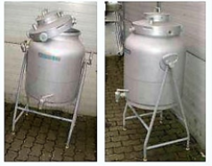 Milchkannen und Milchtranportbehälter