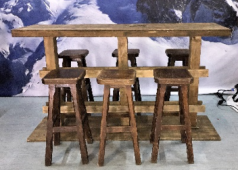 Stehtisch, Holztheke, Barhocker, Theke