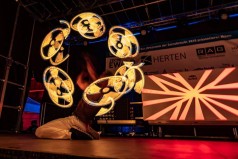 Mr. Poipower &#8211; LED  &amp; Feuer Poishows für NRW!