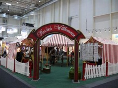 Nostalgischer Jahrmarkt , Jahrmarkt , Drehorgel , Flohzirkus ,  Marktstände , Jahrmarktspiele