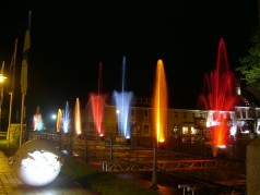 Faszinierende Wassereffekte bis zu 15 m hoch