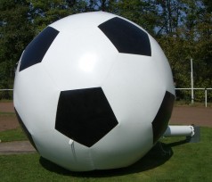 Fussball aufblasbar 3m / Riesenball / Deko Ball / Fussball XXL