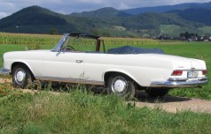 Mercedes Benz 250 SE Cabrio W111, Oldtimer – Lieferung aus Freiburg gegen Aufpreis!