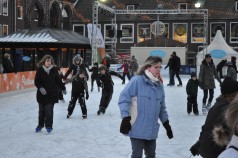 VERLEIH: Kunst-Eisstockbahn -Curlingbahn top / Mobile Eisbahn