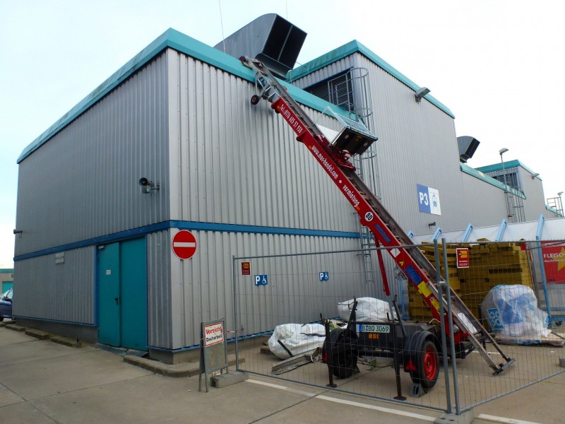 Böcker Schrägaufzüge bis 36 Meter Schrägaufzug Bauaufzug Aufzug Lift Leiter Dachdeckeraufzug Möbelaufzug Leiterlift Geda – Thumbnail 8