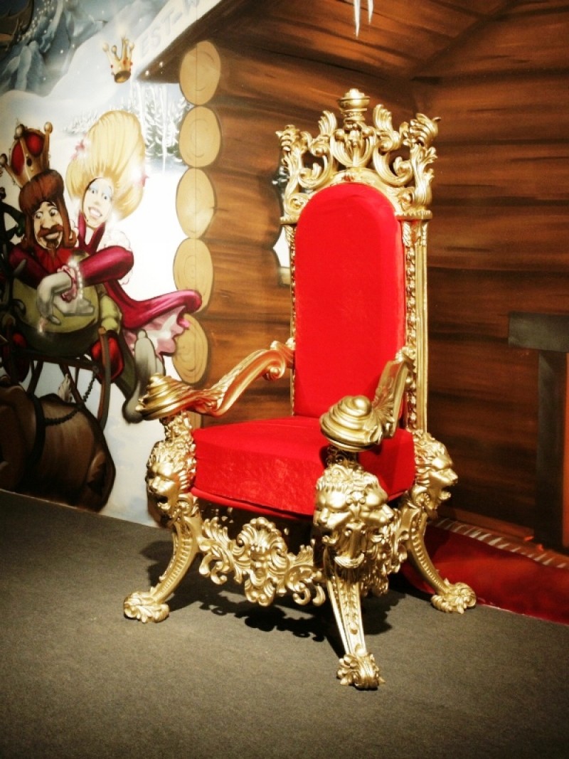 Weihnachtsthron / Thron / Sessel / goldener Stuhl / Barrock