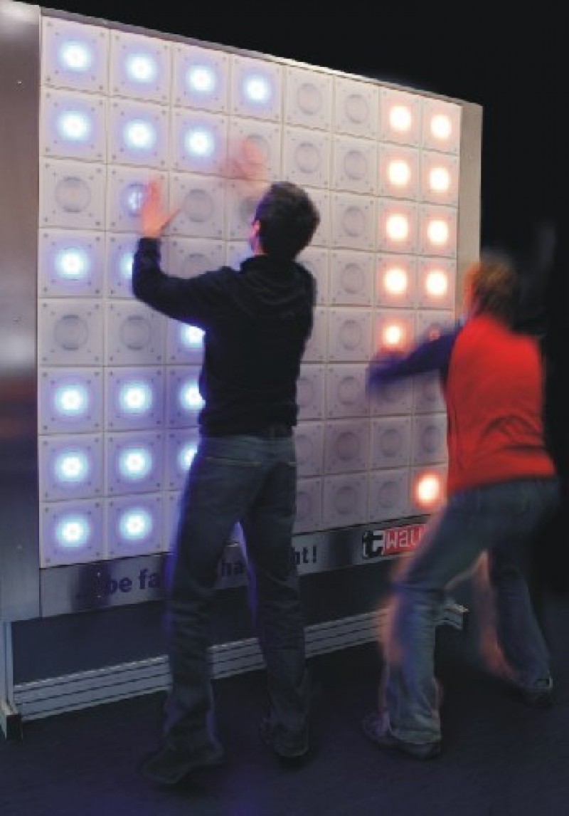 twall 64 / Reaktionswand / t-Wall 64 / Geschicklichkeitswand