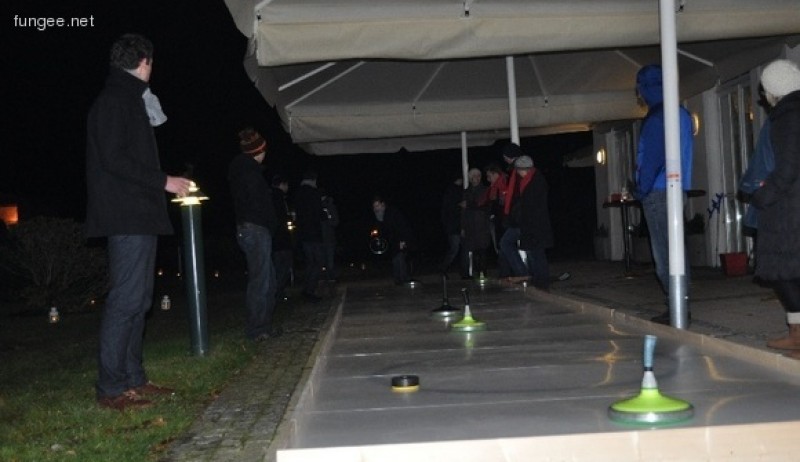 EISSTOCKSCHIEßEN - mobile Eisstockbahn mieten – 3
