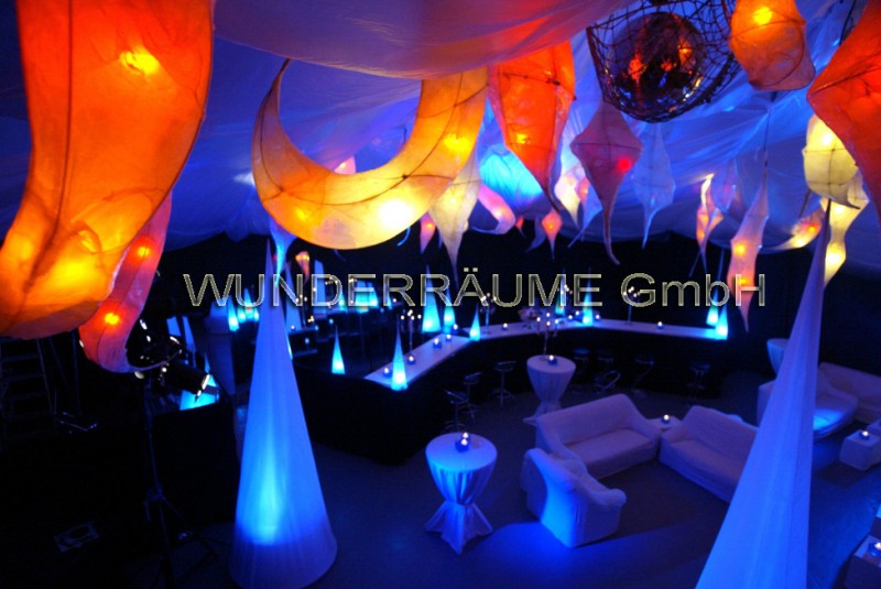 Lichtdekorationen, Lampen, Illuminationen – Thumbnail 9