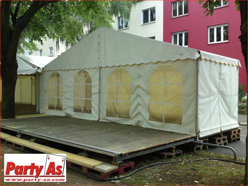 Zeltvermietung : Partyzelt ohne Holzboden / Festzelt mit Holzboden – Thumbnail 7