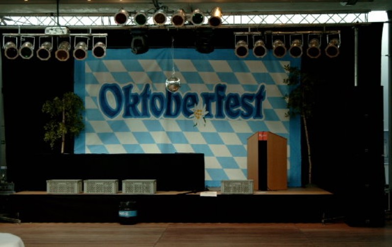 Bühnenbild Oktoberfest , Oktoberfest Dekoration – 2