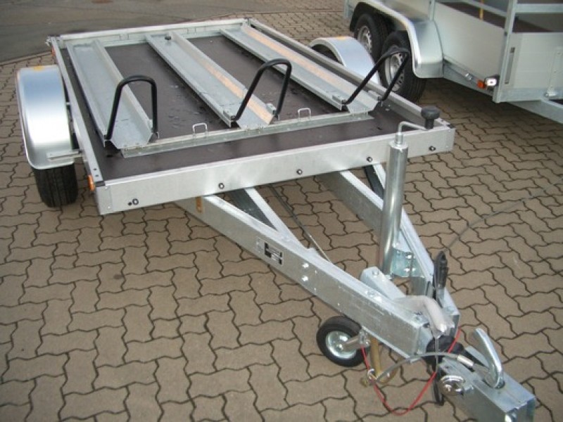 Motorradanhänger, Transporter für 1-3 Motorräder, Anhänger günstig mieten- 100Km/h  HI-CM 2202,2020