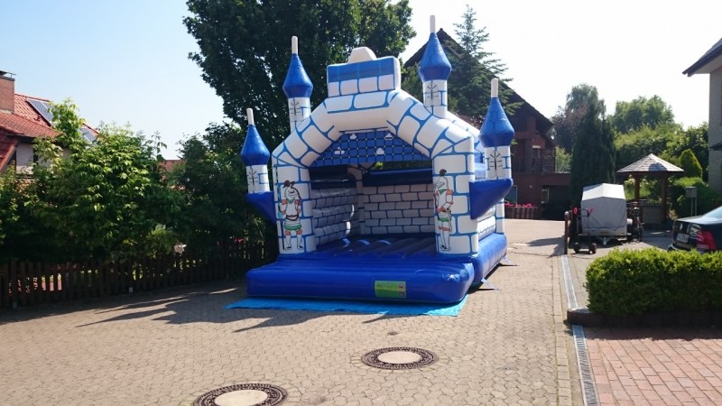 Hüpfburg "Ritterburg" od. "Zirkus" – 2