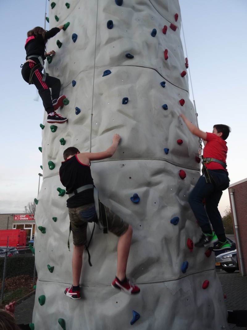 Mobilen 3 - persons Kletterturm für ihr Event mieten – Thumbnail 6
