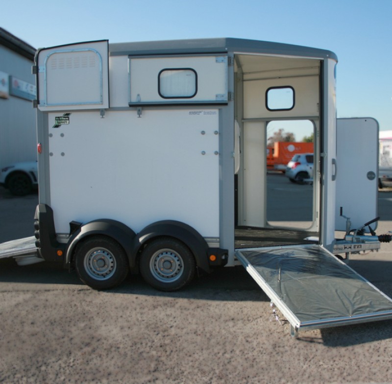 Pferdeanhänger IFOR WILLIAMS HB 506 