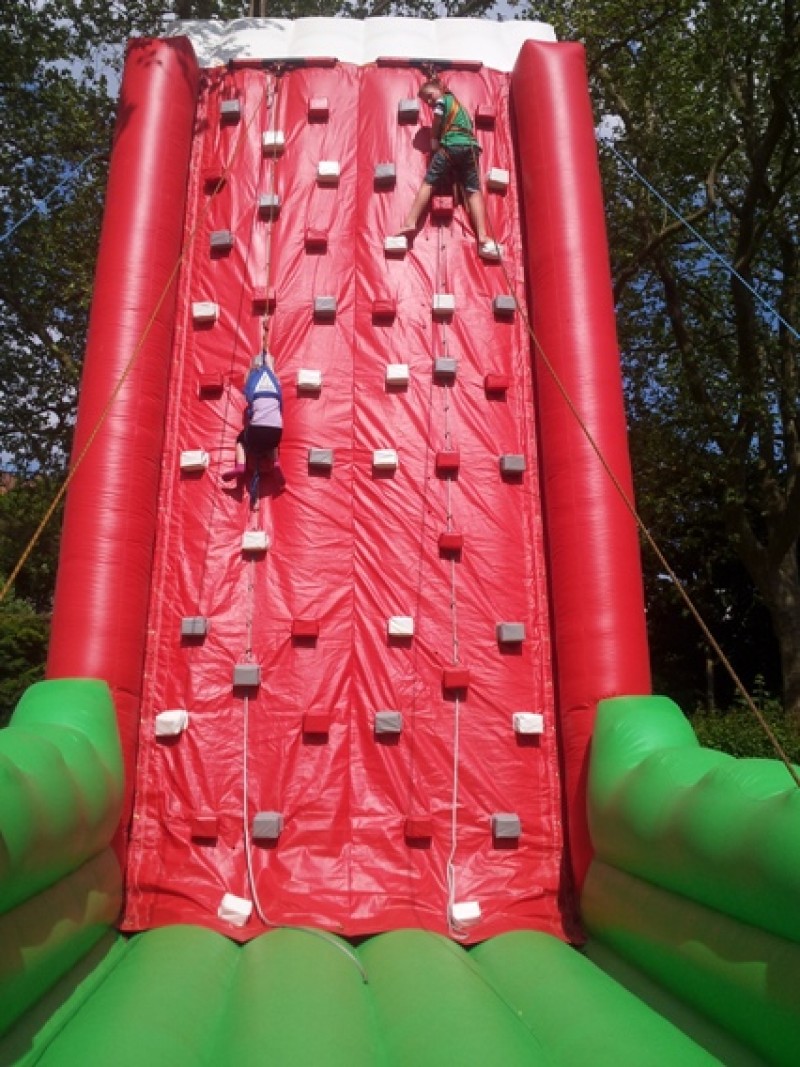 Kletterwand – 2