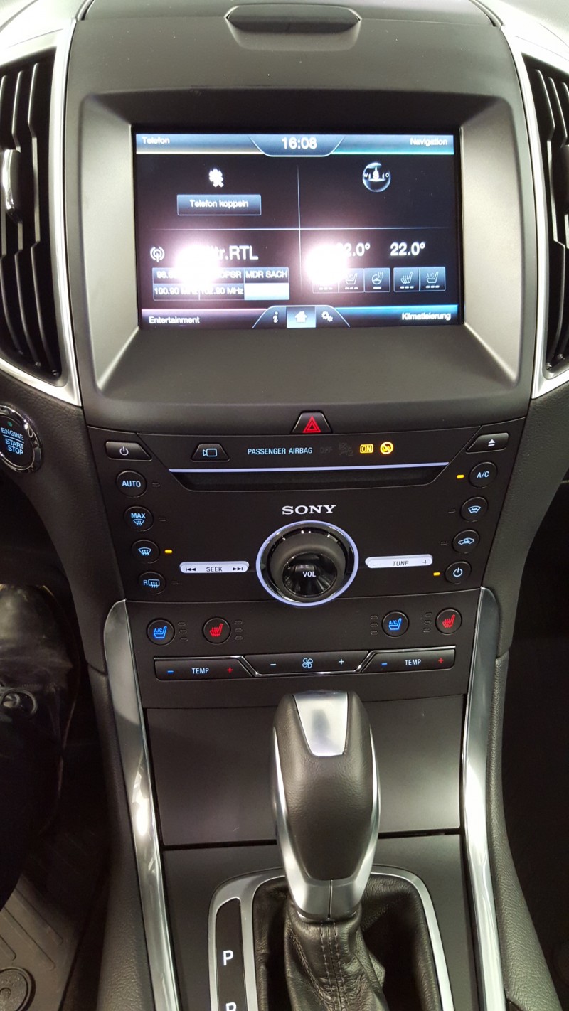Hochwertiger Ford S-Max mit starken 180 PS Dieselmotor , Allradantrieb – Thumbnail 8