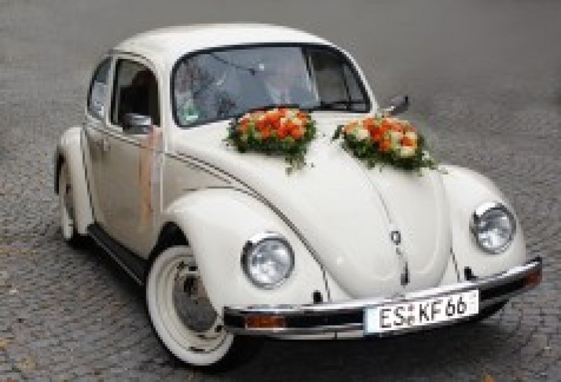 VW Käfer mit Weißwandreifen, Hochzeitsauto, Oldtimer mieten, Fotoshooting, Stuttgart, Esslingen – Thumbnail 8