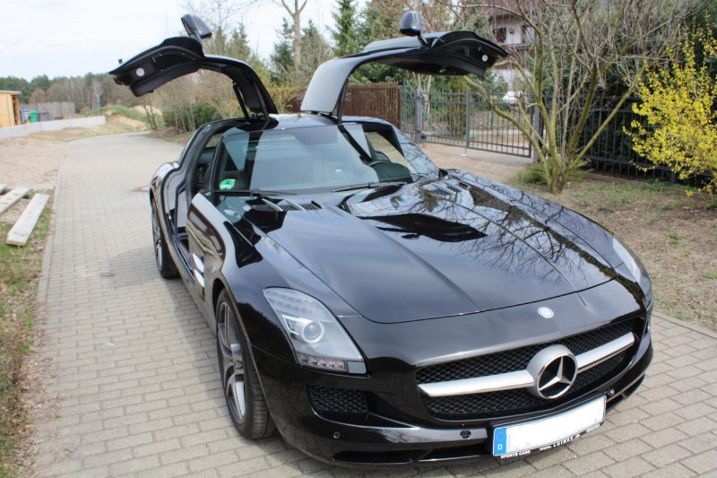 Mercedes SLS AMG