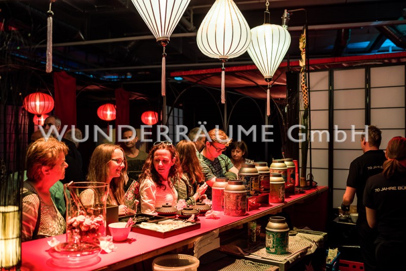 Asia-Bar – 3