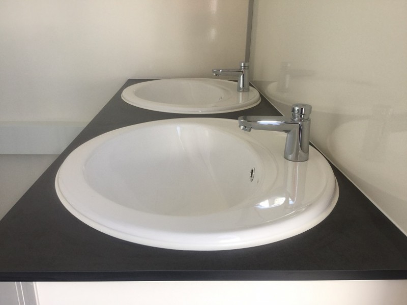 Toilettenwagen mieten – 4
