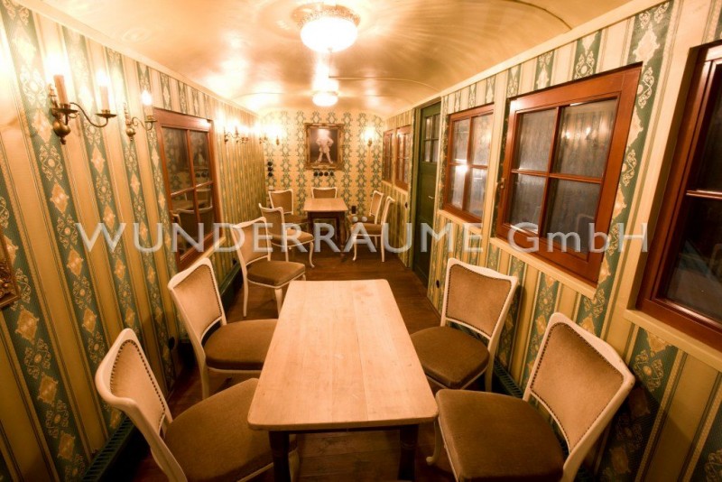 Zirkuswagen als Bar, Salon oder Lounge – Thumbnail 9